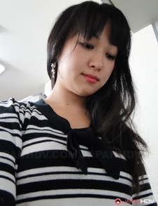 Hot Asian Risa Kurokawa takes panties off