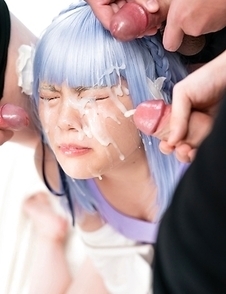 Natsumi Hayakawa Cosplay ans bukkake