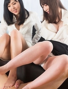 Aya Kisaki and Natsuki Yokoyama use their sexy feet to bring him to an orgasm