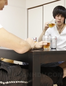 Hot Hitomi Okubo has pussy rubbed under table