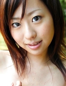 Hitomi Kitamura with big boobs can be playful and elegant