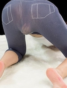 Garter-wearing stunner Madoka Yukishiro using her soft soles to tease that cock