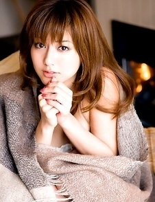 Yumi Sugimoto exposes sexy legs in naughtiest positions