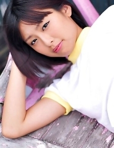 Ran Sakai in white t-shirt shows nasty behind in shorts