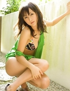 Ayaka Komatsu on heels takes green blouse off outdoor