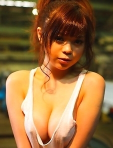 Rina Itoh loves to show her huge jugs with naughty nipples