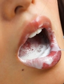Kana Yume is so erotic even when she brushes her teeth
