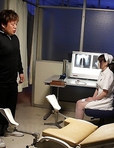 Nurse gets a huge dick in her pussy