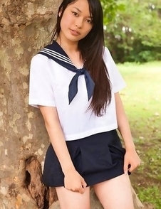 Tomoe Yamanaka babe is playful and shows hot ass in the classroom