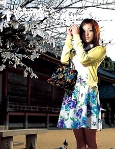 Sayaka Ogata sexy doll is photographed in various places