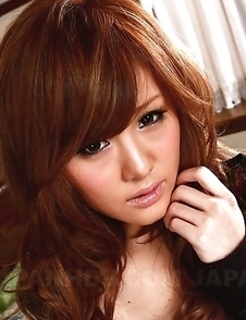 Hot lady Hikari Tsukino shows off