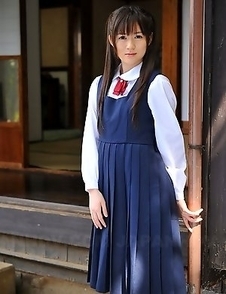 Sweet teeny Ai Uehara loves posing