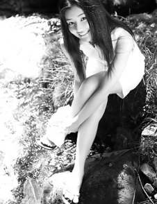 Natsuki Harada is racy babe loving to travel with train