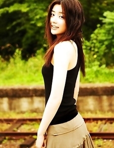 Natsuki Harada is racy babe loving to travel with train