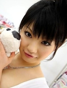 Akane Ozora sucks cock in a grocery