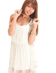 Minami Hazuki in white dress and with sexy smile is amazing