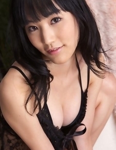 Yuri Hamada spreads legs and shows slit in black bikini