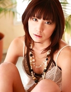 Miu Nakamura with sexy curves in lingerie is one hot babe